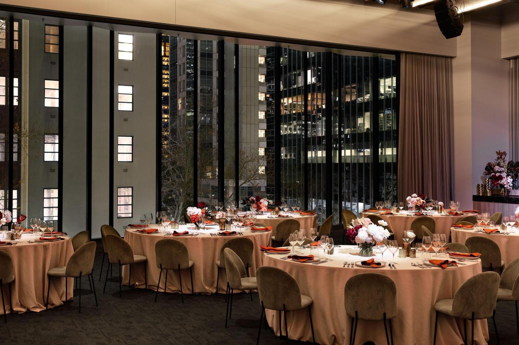 Hotel W Melbourne City Exterior foto The 63rd MAC Awards